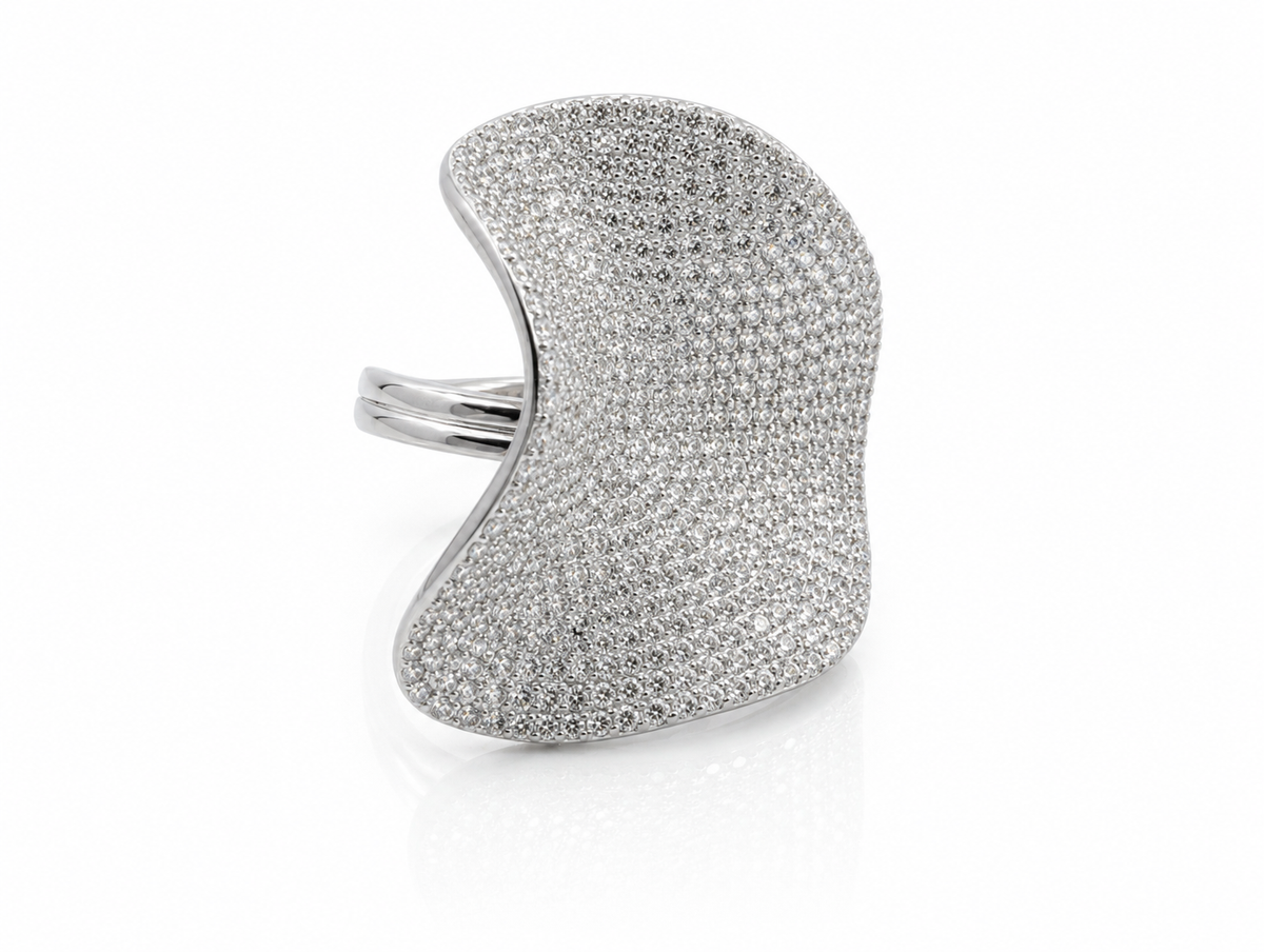 Solenne Shield Ring