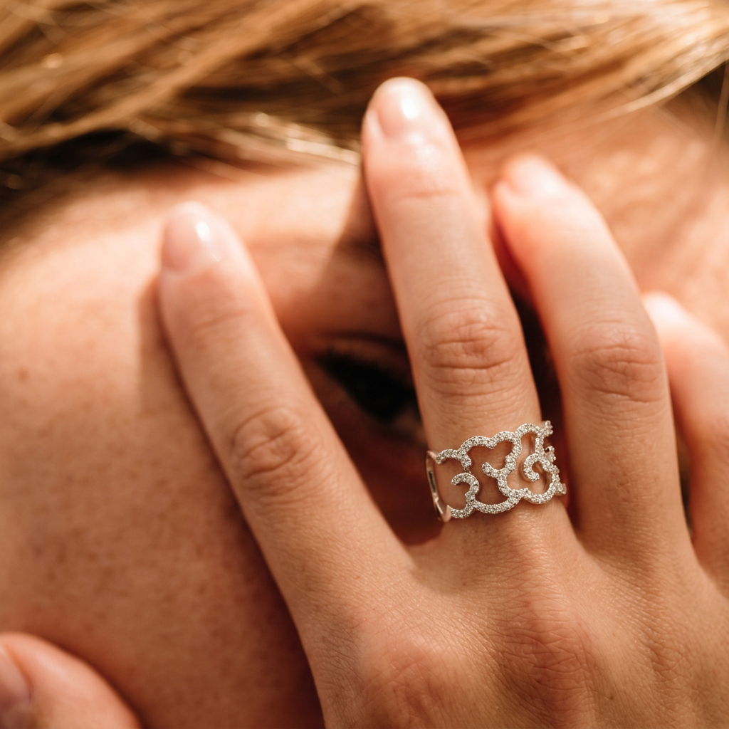 Allegra Curve Ring