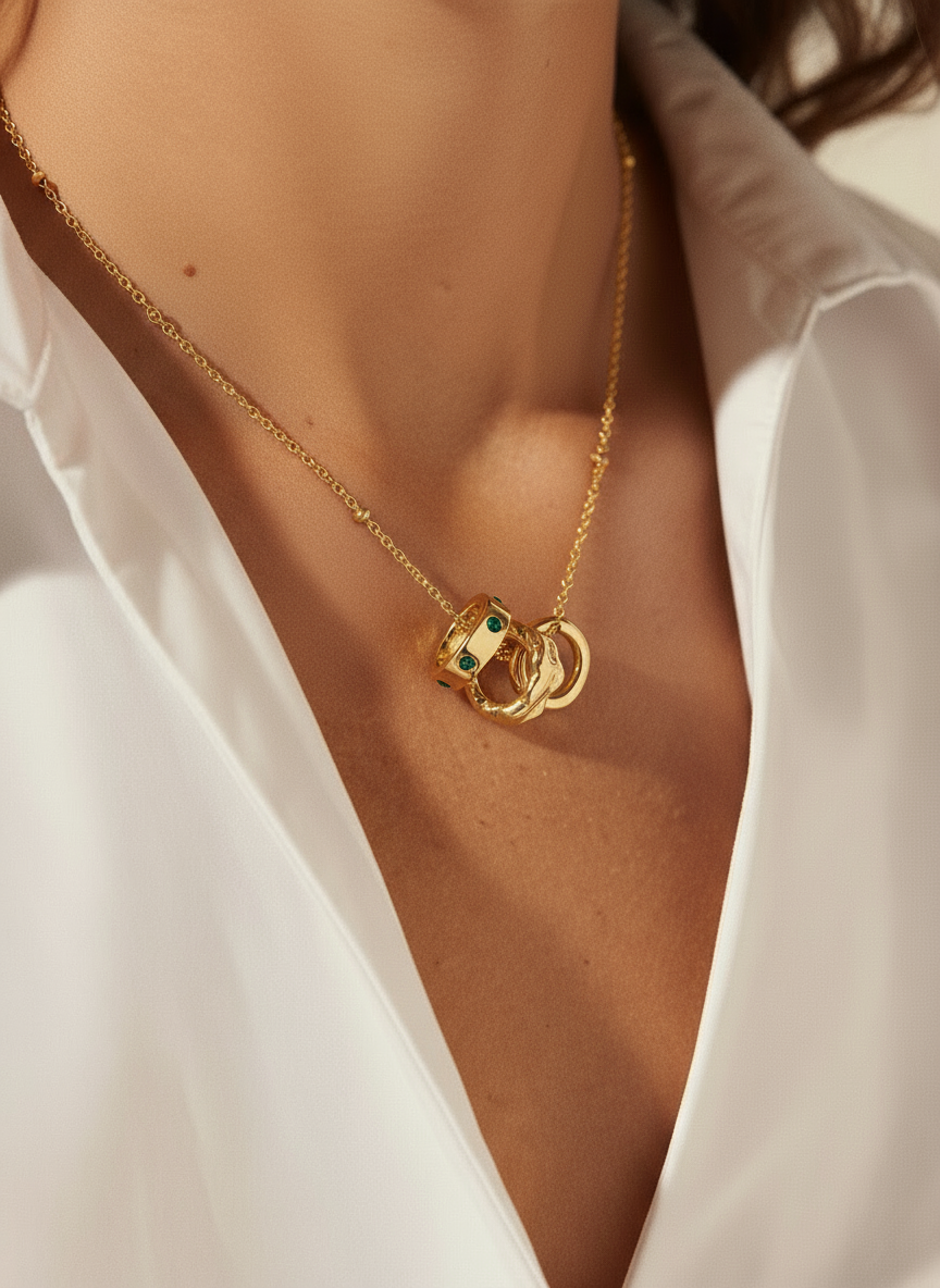 The Trinity Link Pendant