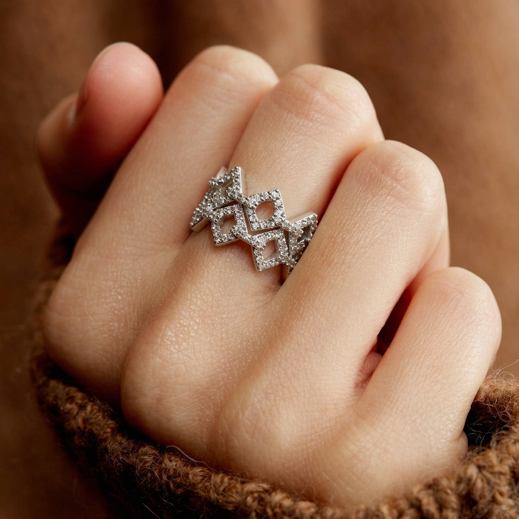 Cressida Lattice Ring