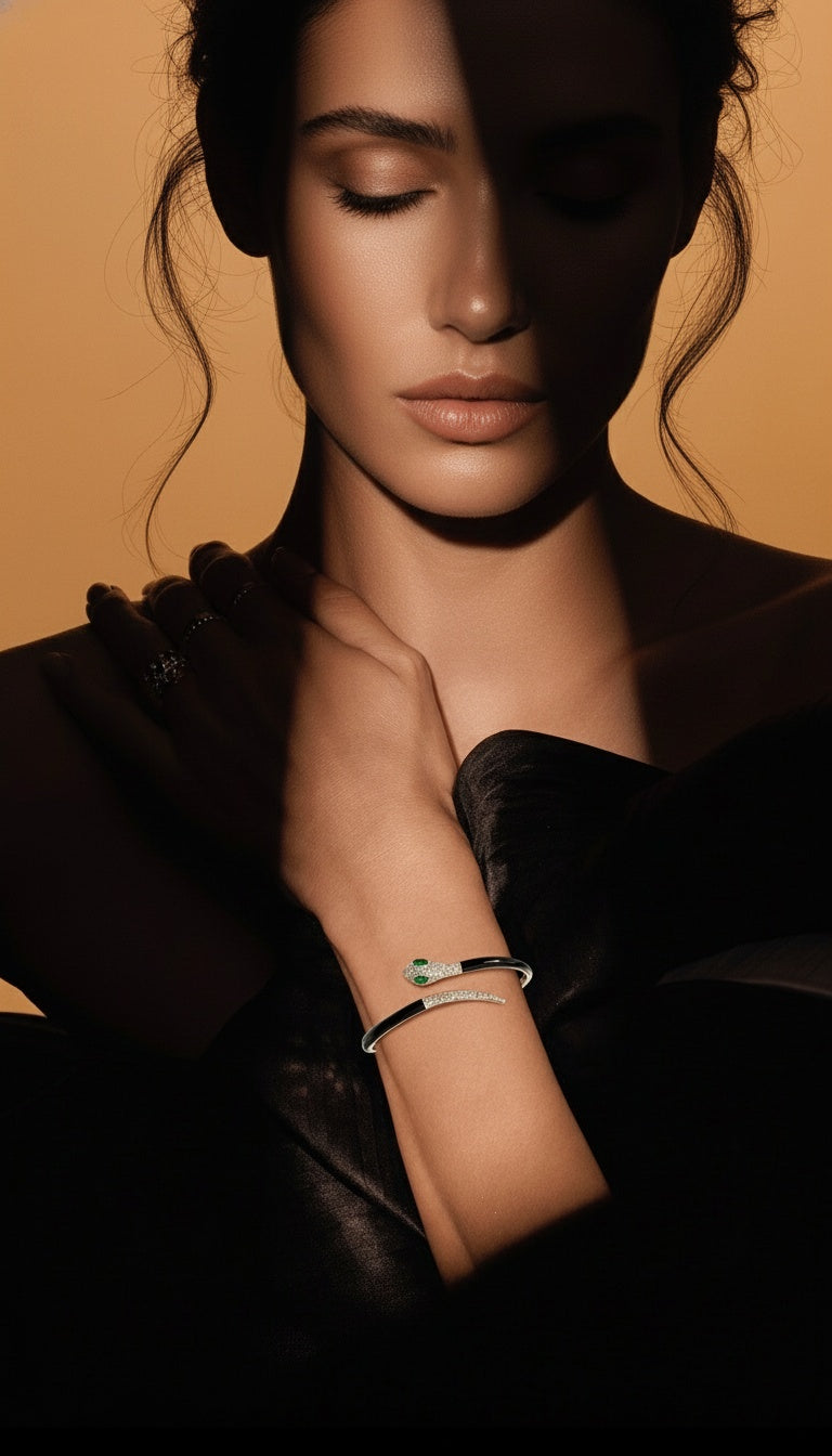 Verde Serpent Cuff