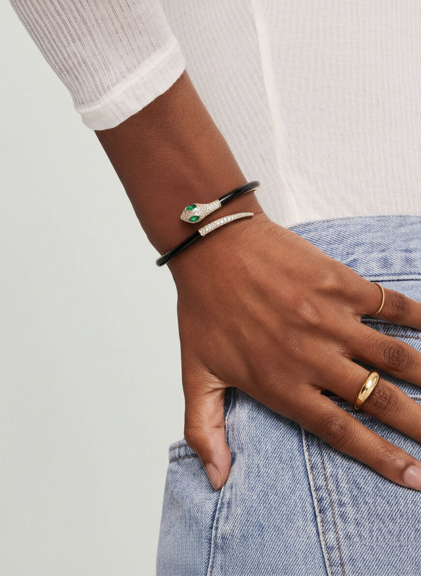 Verde Serpent Cuff