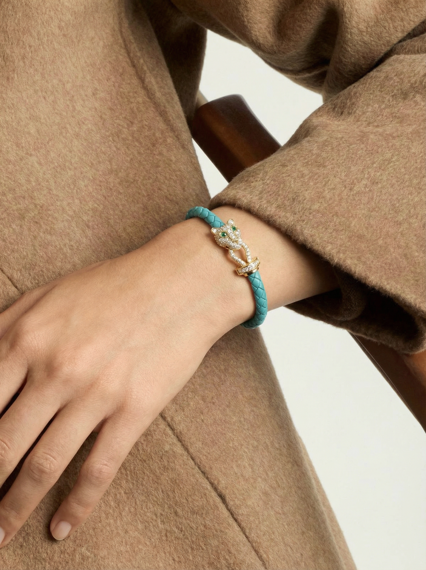 Panthira Link – Teal