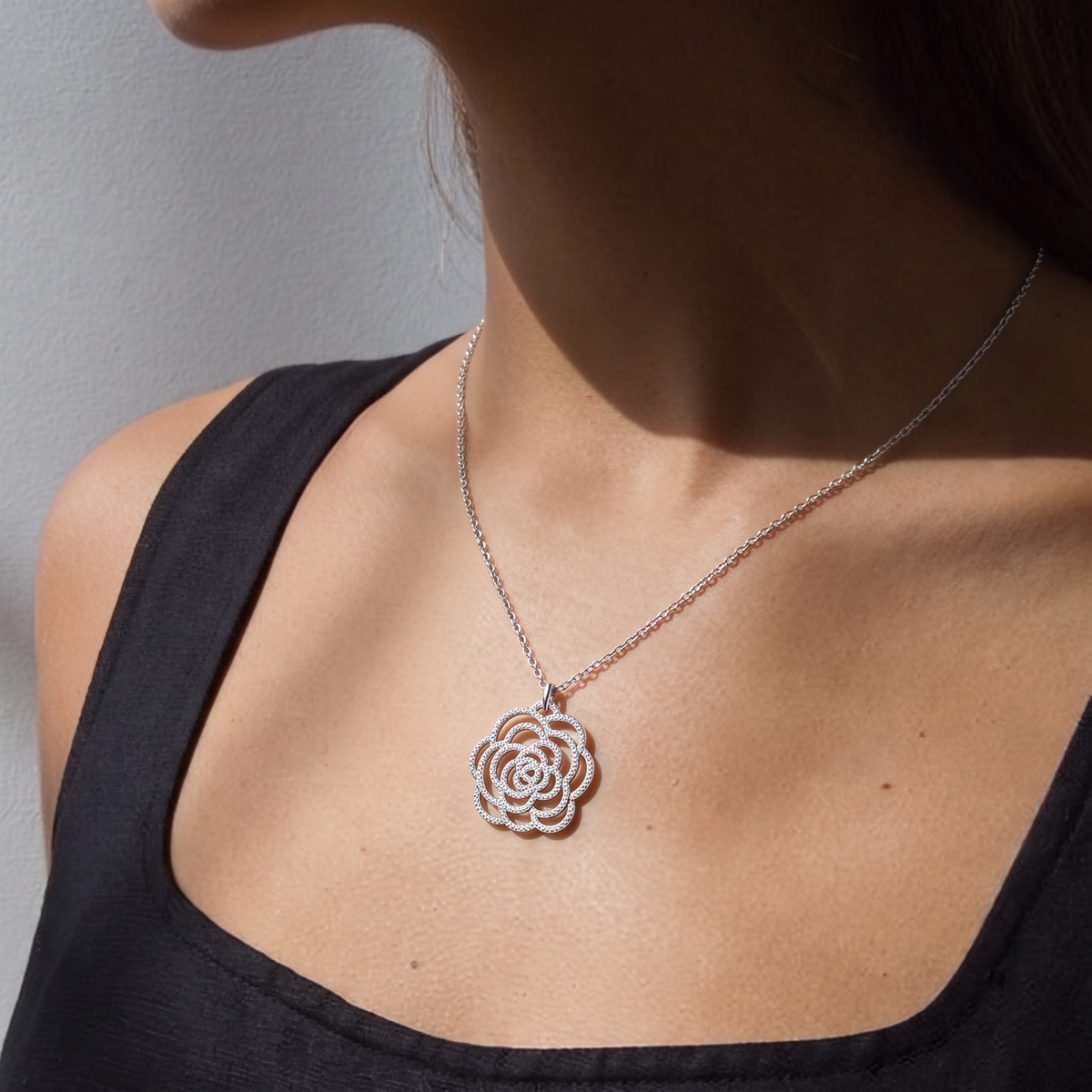 Roselle Necklace