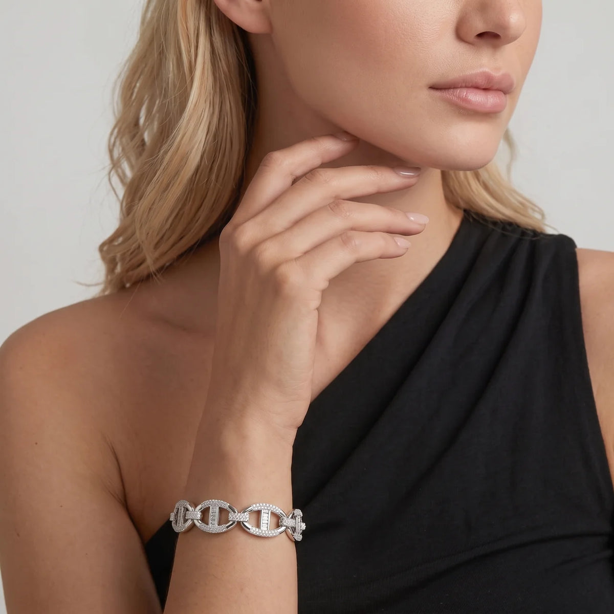 Palais Oval Bracelet